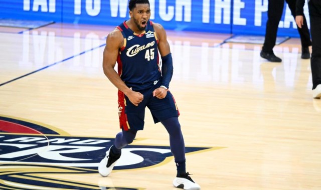 米切尔30+7哈登28+5 骑士再擒猛龙总比分2-0领先